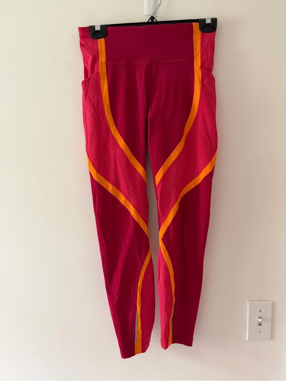 Lululemon Wild Twist 7/8 Tight *25